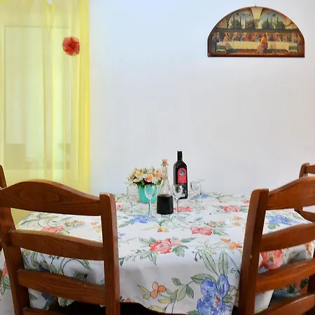 Apartman Bozikovic Apartment *