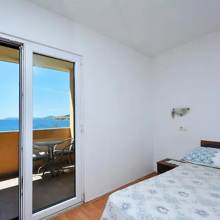 Apartman Bozikovic * Podstrana